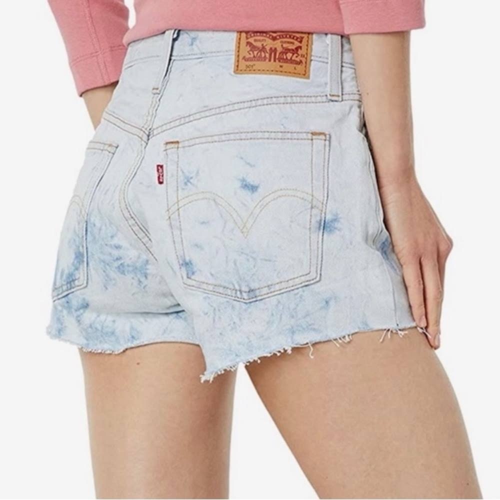Levi’s 501 High Rise Jean Shorts size 26